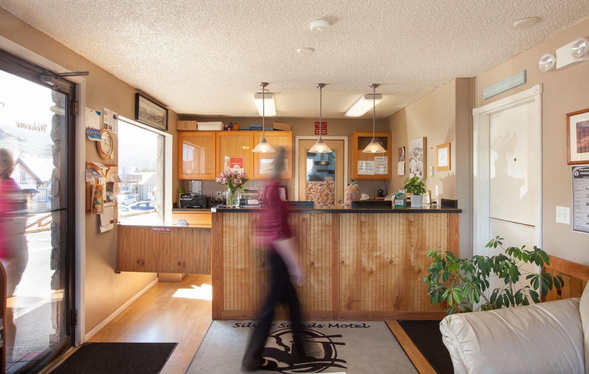 Silver Sands Rockaway Beach Exterior foto